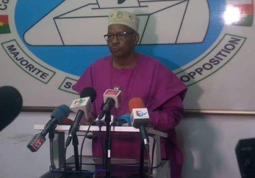 Retrait de certains commissaires de la Ceni : la réaction de Newton Ahmed Barry