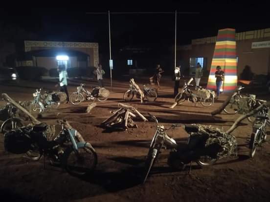 « La nuit de la résistance » : pour résister à l’invasion de l’extérieur en générale et de la langue en particulier