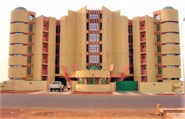 Burkina : la Carfo accorde un relèvement des pensions et rentes services des fonctionnaires pour compter du 1er novembre 2020
