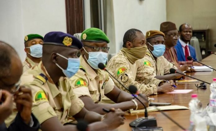 Mali : le comité national pour le salut du peuple dissout