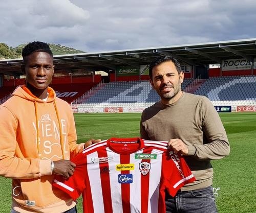 Transfert ligue 2 France : Fiacre Jean Botué s’engage avec l’AC AJACCIO