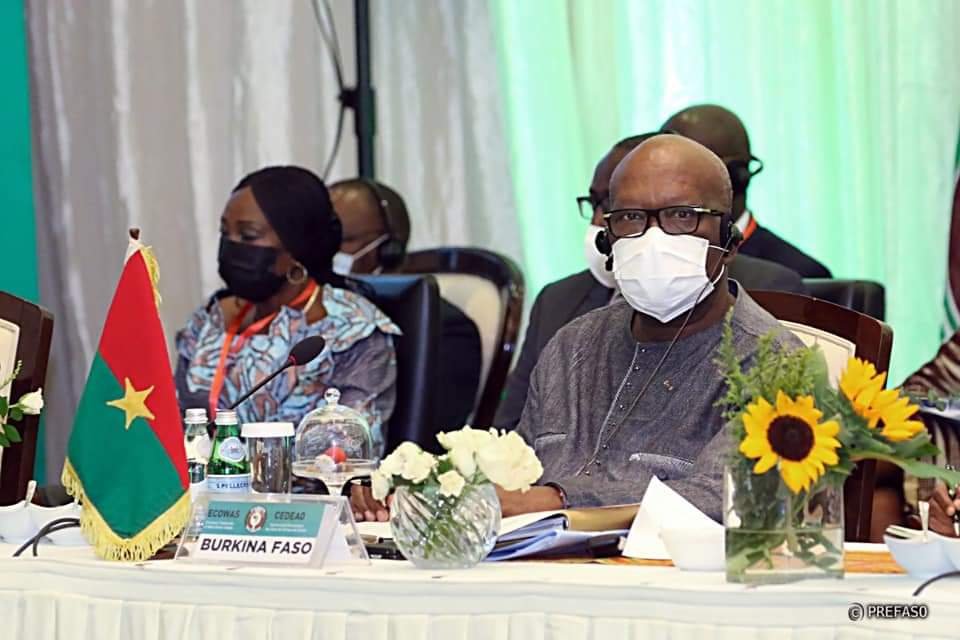 Sommet extraordinaire de la CEDEAO : le Mali suspendu des instances