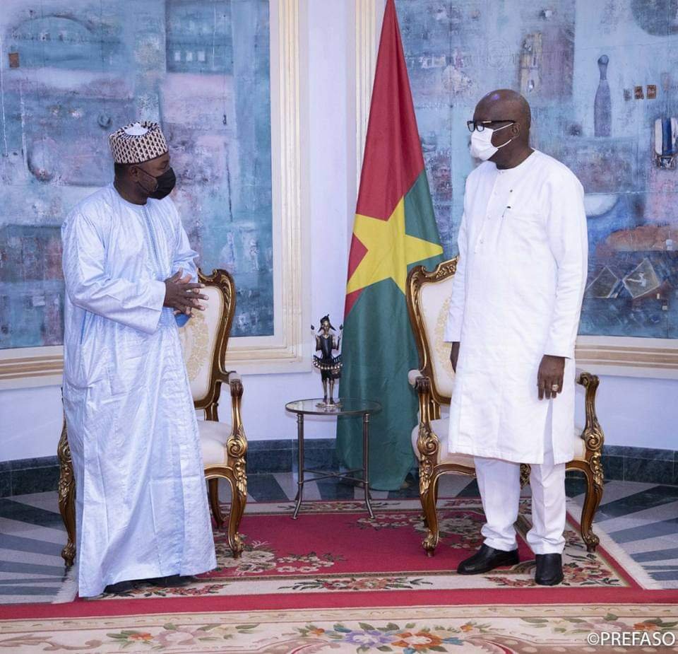 Droit des affaires en Afrique : le secrétaire permanent de l’OHADA échange avec le président du Faso