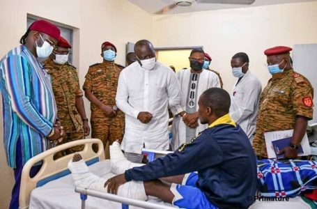 Réveillon de la Saint-Sylvestre : Le Premier ministre auprès des soldats blessés de guerre au Centre médical du Camp Aboubacar Sangoulé Lamizana