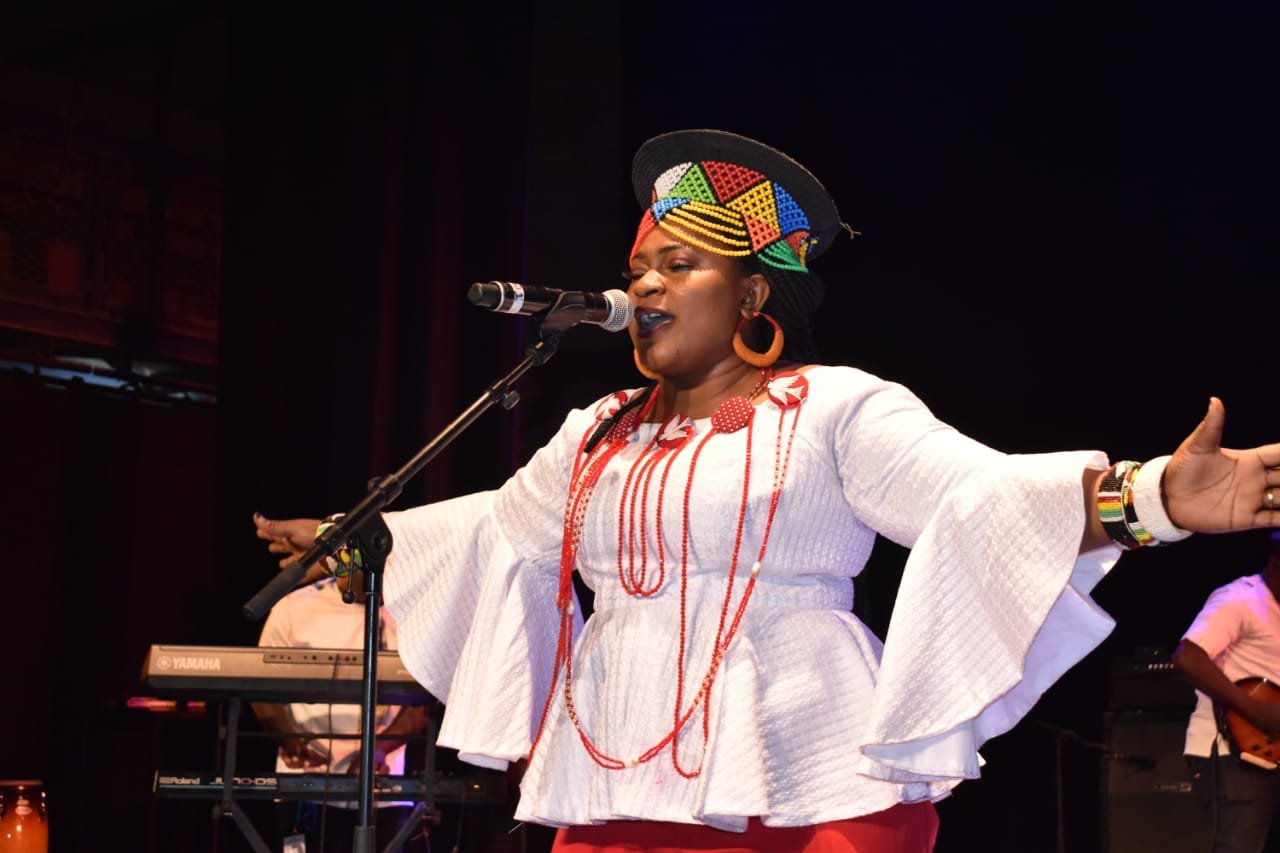 7ème édition de Soko Festival : Les étincelles de Mariah Bissongo enflamment l’Institut Français