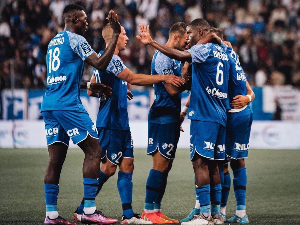 Ligue 2 France: Bachirou Yameogo s&rsquo;offre une passe décisive pour ses premières minutes à Grenoble