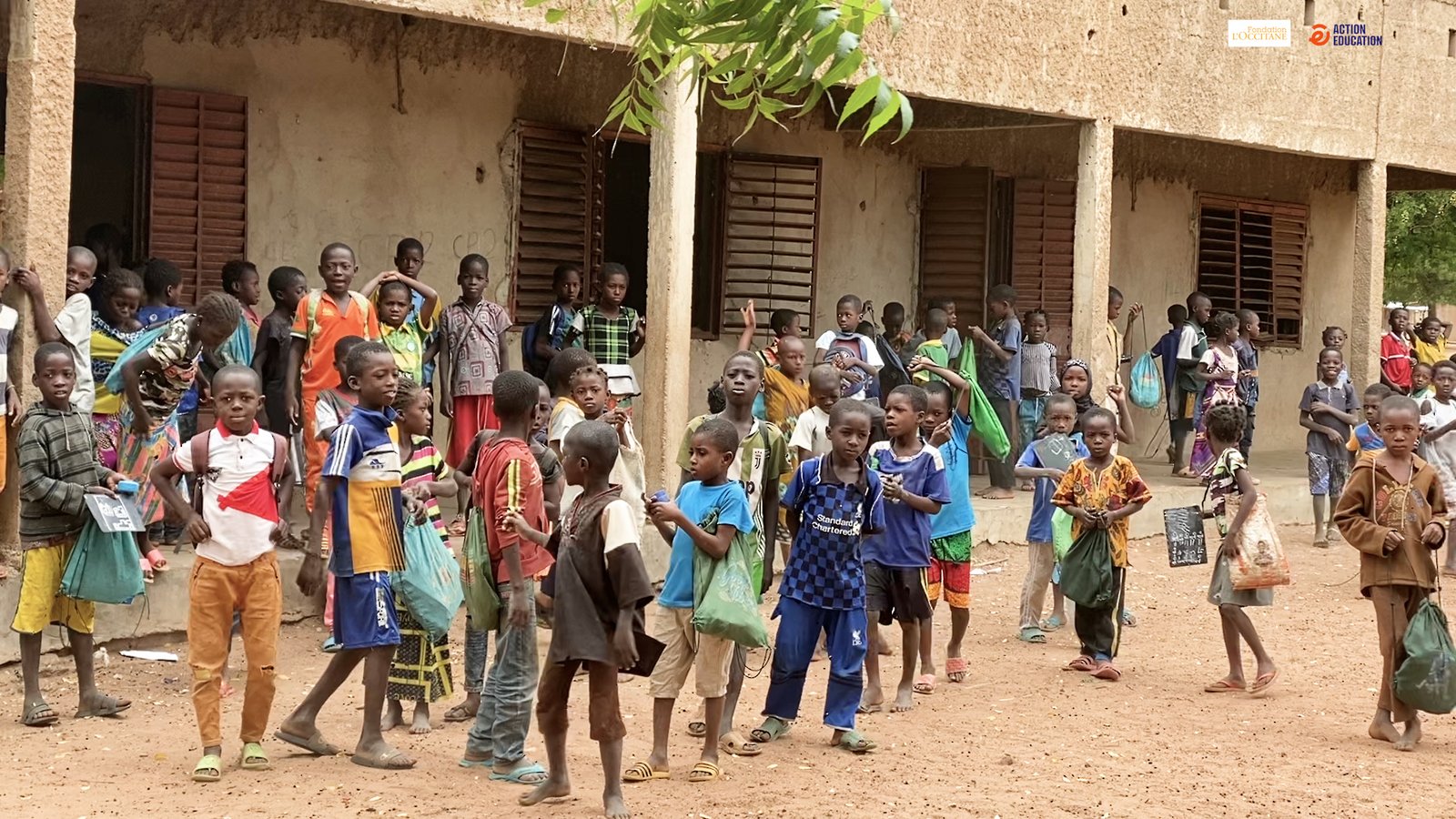 Education: 1872 filles vulnérables scolarisées par l&rsquo;ONG Action Education dans le Centre-Ouest du Burkina Faso