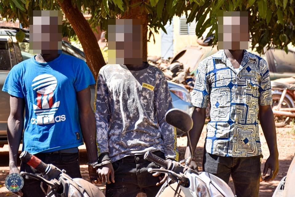 Lutte contre la criminalité urbaine : Trois (03) présumés malfrats mis aux arrêts par la Police Nationale à Ouagadougou. 