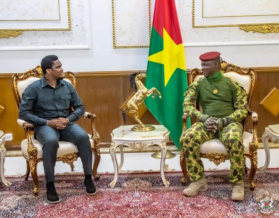 Promotion du football : le Chef de l’Etat échange avec le président de la Fecafoot