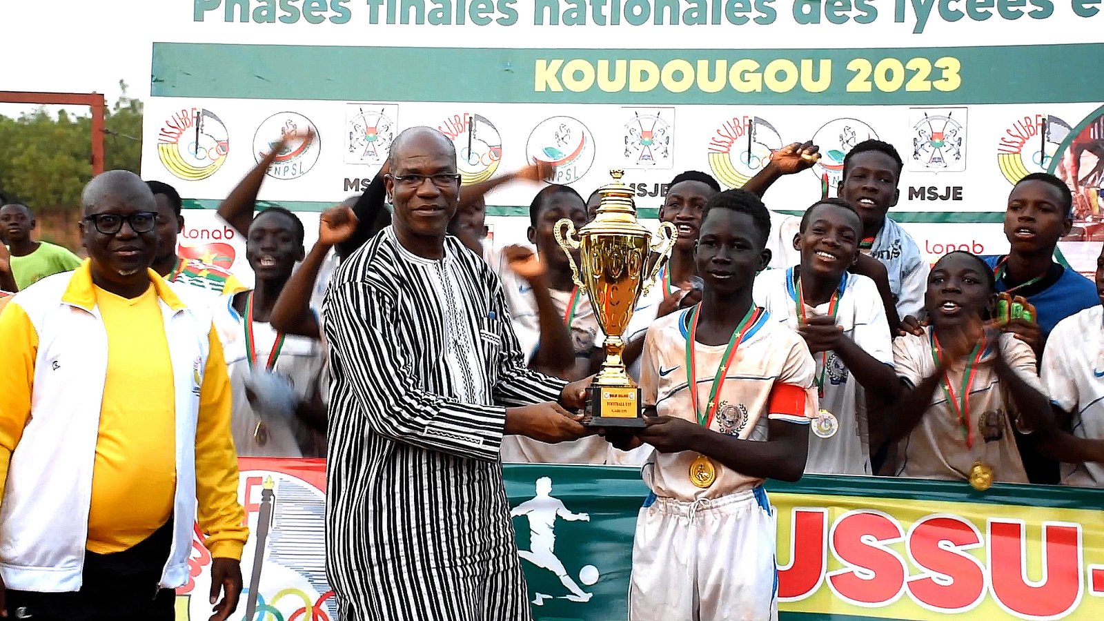 Football : La Région des Hauts Bassins vainqueur de la Coupe USSU-BF U15 2023  ￼