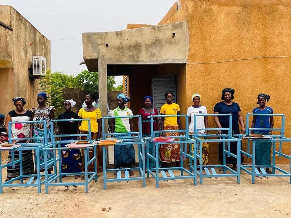 Autonomisation des femmes : Sortie de la première promotion du centre de formation en tissage et teinture de Doudou  
