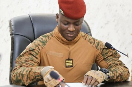 “Solidarité dans la lutte contre le terrorisme au Sahel » Le Burkina Faso soutient la décision du Mali de se retirer de la MINUSMA et appelle à un retrait des troupes burkinabè