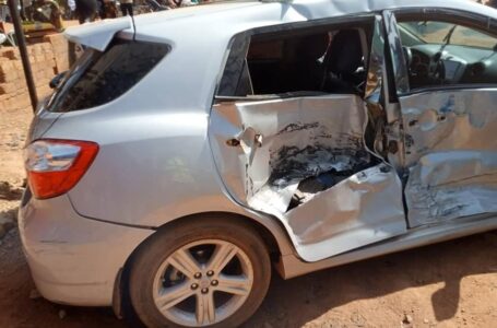Une collision avec un véhicule et un train à Ouagadougou fait deux blessés