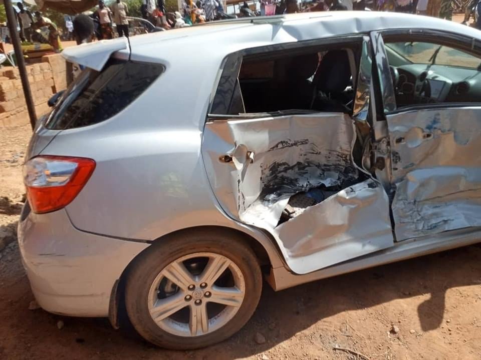 Une collision avec un véhicule et un train à Ouagadougou fait deux blessés