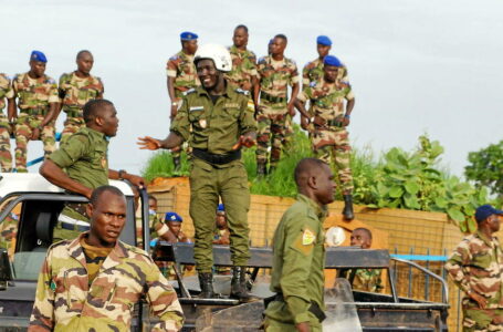 Crise au Niger : ”Vers une Prédominance de la Diplomatie alors que les Voix pour une Résolution Pacifique S’intensifient » 