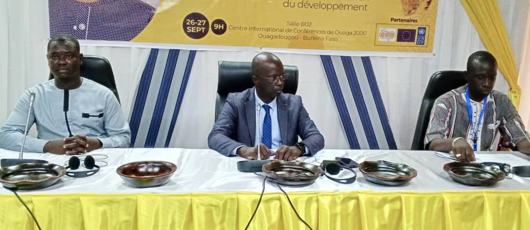 Clôture de l’atelier de formation et partage d’expériences sur le potentiel et les problématiques de développement du secteur des minéraux du développement.