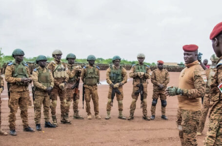 Le Gouvernement Burkinabè Réfute les Allégations de Jeune Afrique Concernant une Prétendue Grogne Militaire 