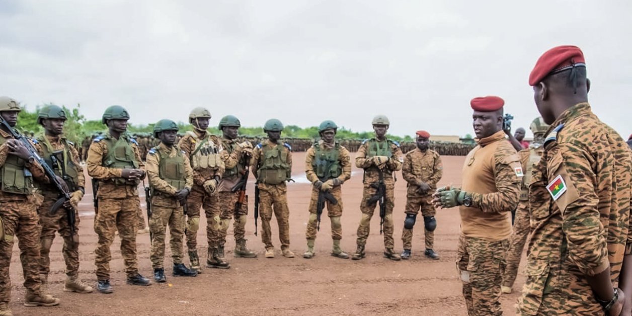Le Gouvernement Burkinabè Réfute les Allégations de Jeune Afrique Concernant une Prétendue Grogne Militaire 
