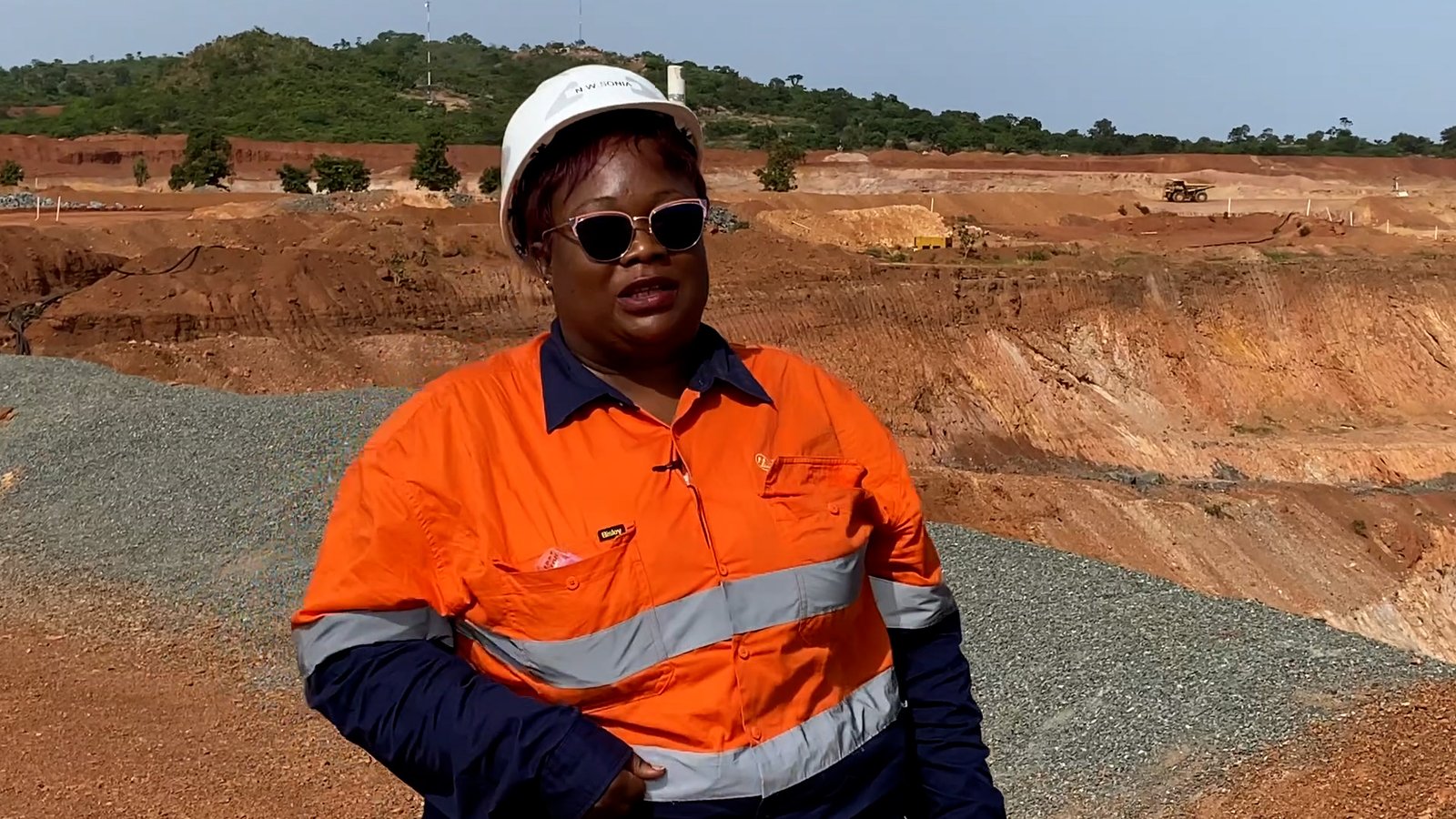 « Les Femmes au Cœur de l&rsquo;Industrie Minière : Sonia Nikièma, Une Pionnière Inspirante »￼