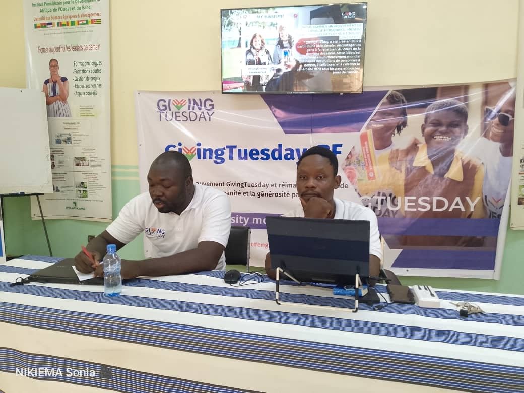 Giving Tuesday : un mouvement mondial qui encourage le don, l&rsquo;engagement et la solidarité