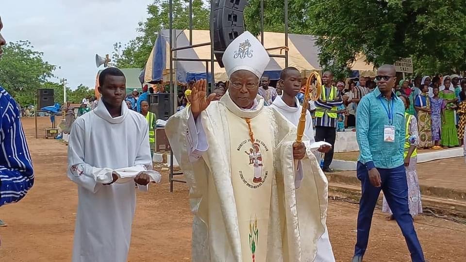 Assomption 2024 à Yagma: Les fidèles catholiques en pèlerinage à yagma pour la paix au Burkina Faso. 