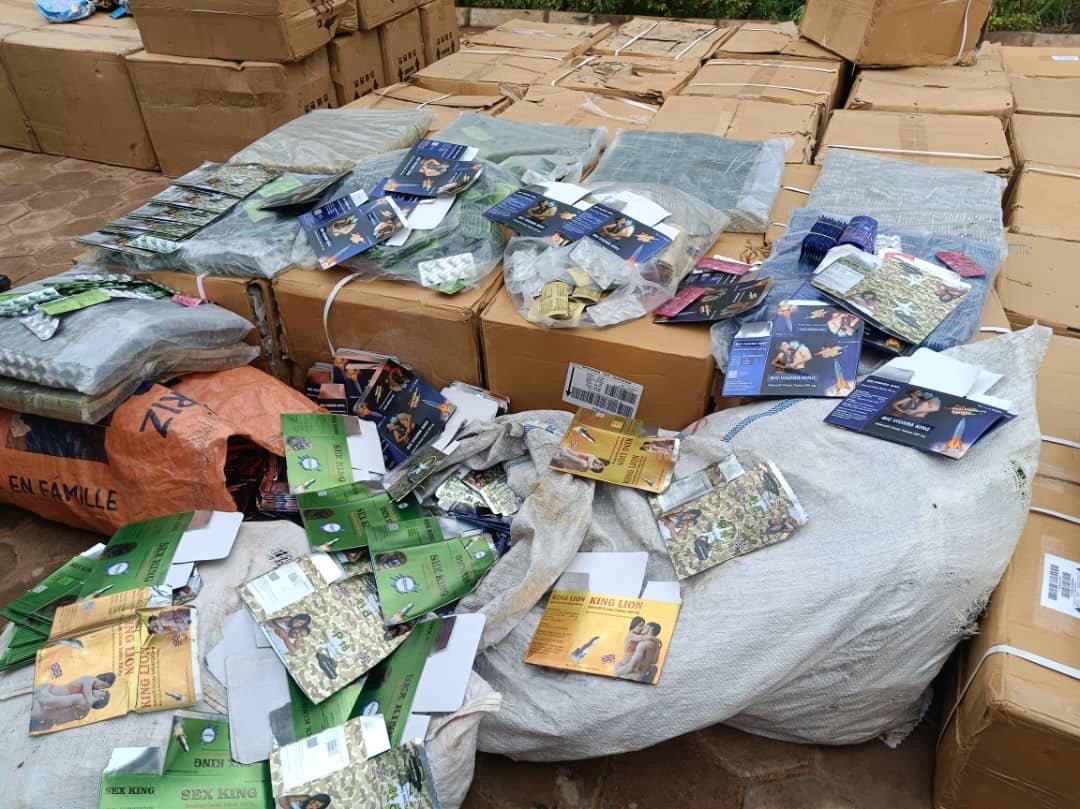 Burkina : Des produits frauduleux d’une valeur de plus de 366 millions FCFA saisies par la CNLF