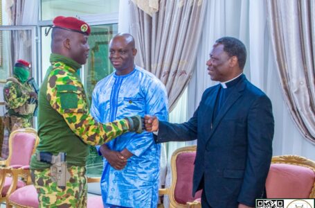 Nonciature apostolique du Ghana : Monseigneur Julien KABORE traduit sa reconnaissance au Président du Faso