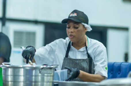 Zeinab Bancé : Une Cheffe au Fourneau pour Établir un Record Guinness et Célébrer la Gastronomie Ivoirienne 