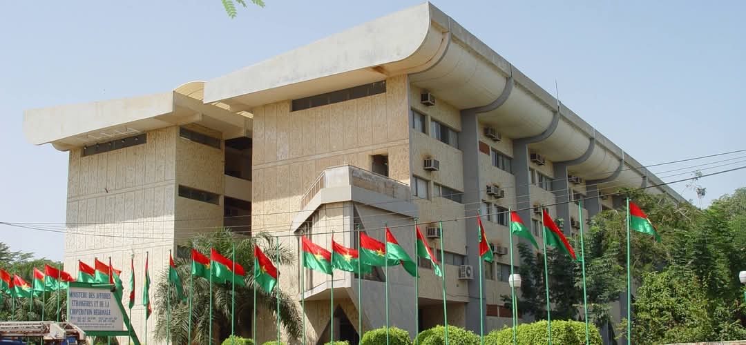 Mise au point sur les allégations de rappel du personnel burkinabè en Côte d&rsquo;Ivoire 