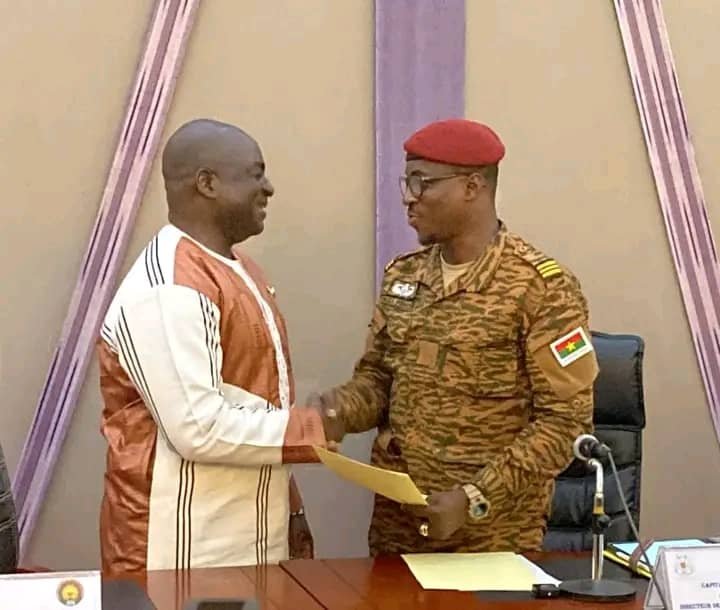 Burkina Faso : Bassolma Bazié officiellement installé à la tête de la Commission nationale de la Confédération des États du Sahel￼