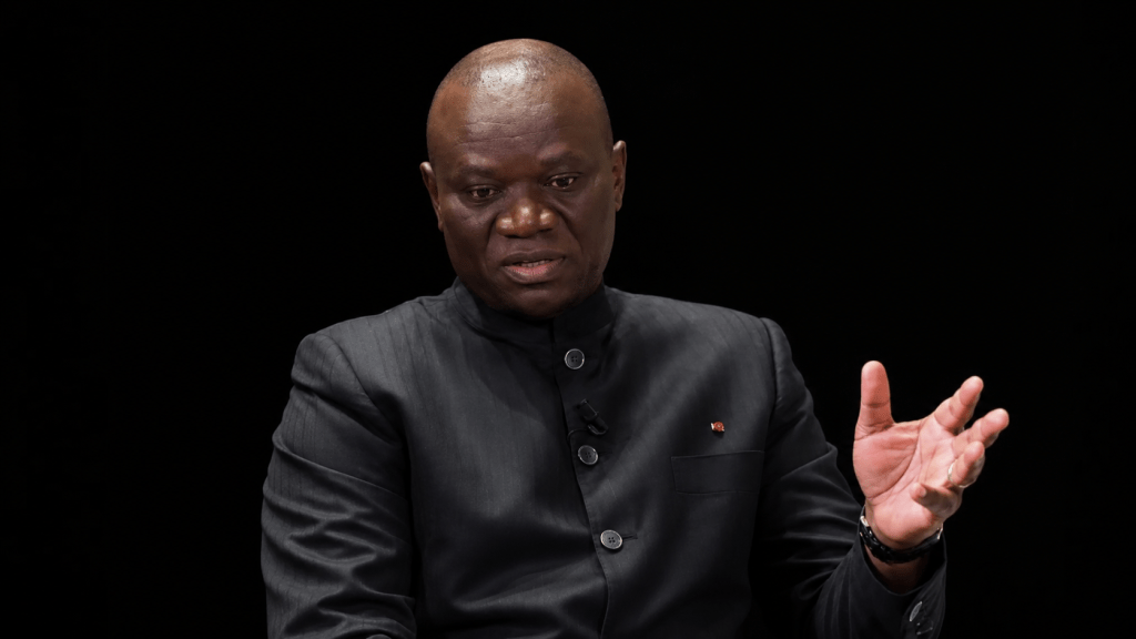 « Laissez-les tranquilles » : Oligui Nguema défend les dirigeants de l’AES Face aux critiques de l’occident 